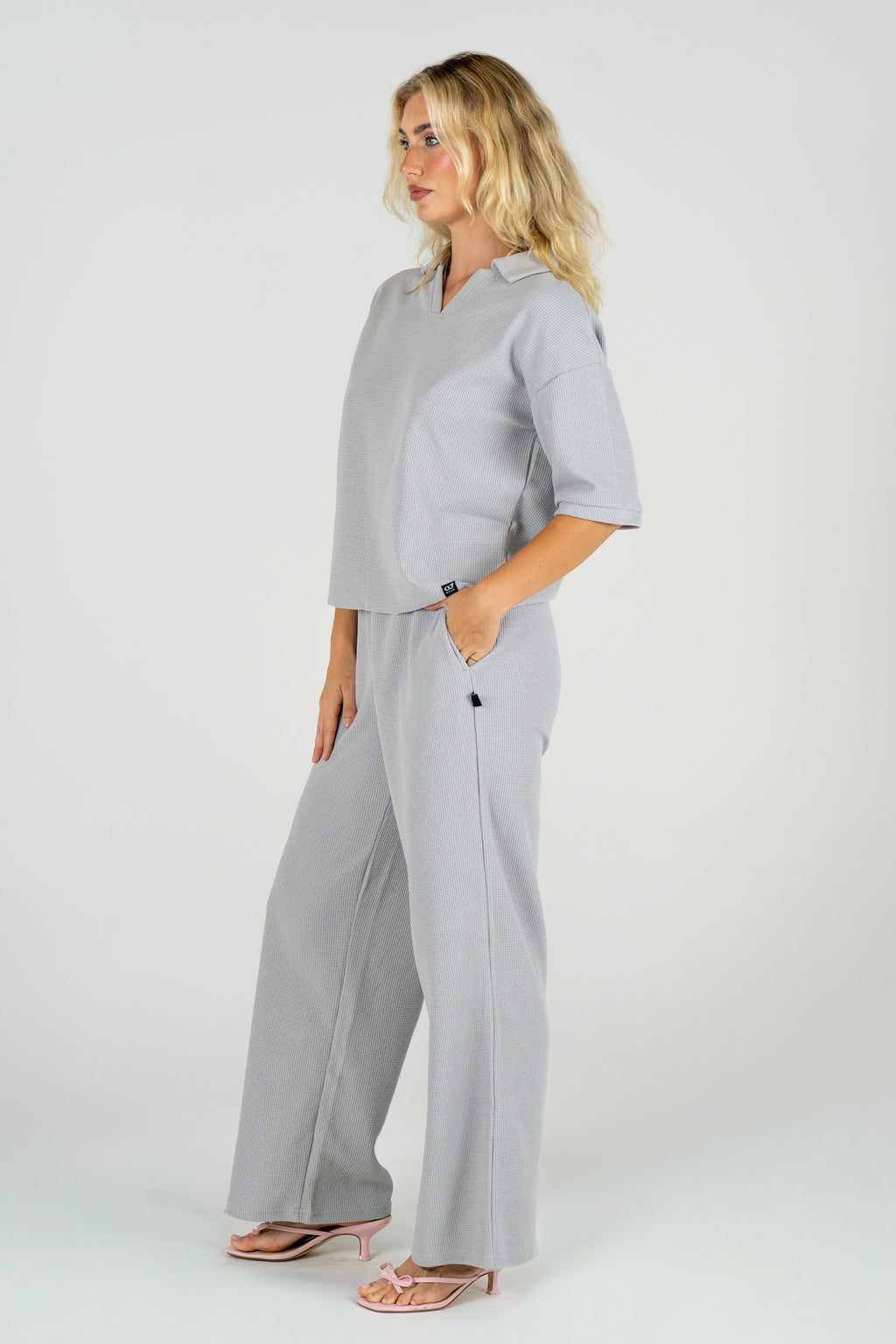 V-Neck Waffle Set