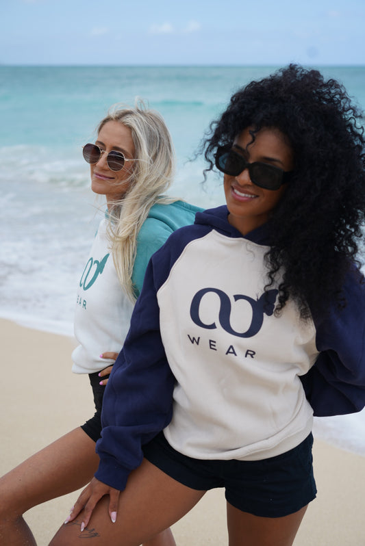 Signature Pullover Hoodie